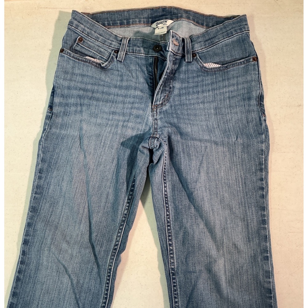Duluth Trading Co Womens Straight Leg Jeans Blue Denim Medium Wash Size 4x29